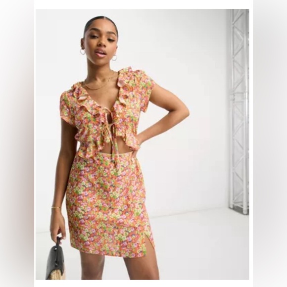 ASOS Dresses & Skirts - ASOS DESIGN lace trim ruffle bodice mini tea dress in orange ditsy